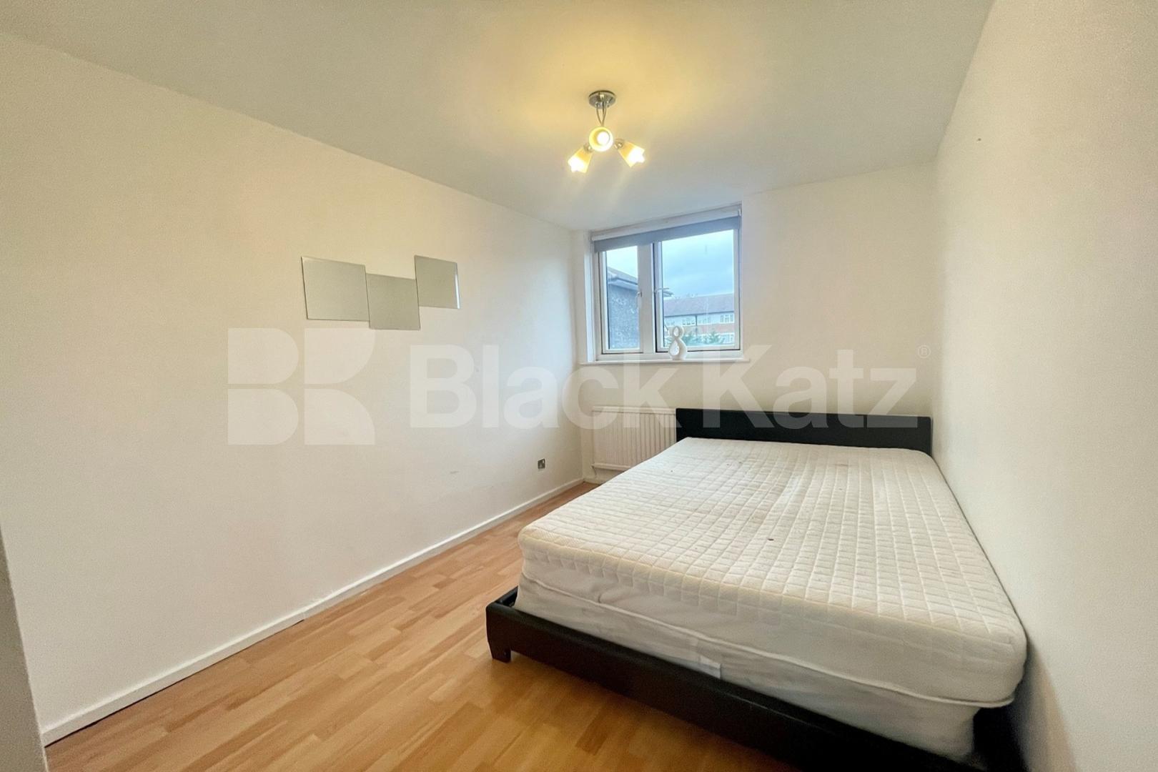 Duplex apartment with additional study room & hot water & heating included  Amina Way, Bermondsey